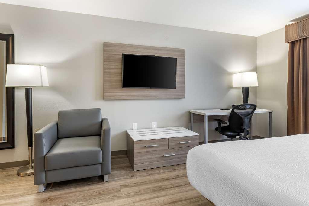 Best Western Plus Vineyard Inn Ливермор Номер фото