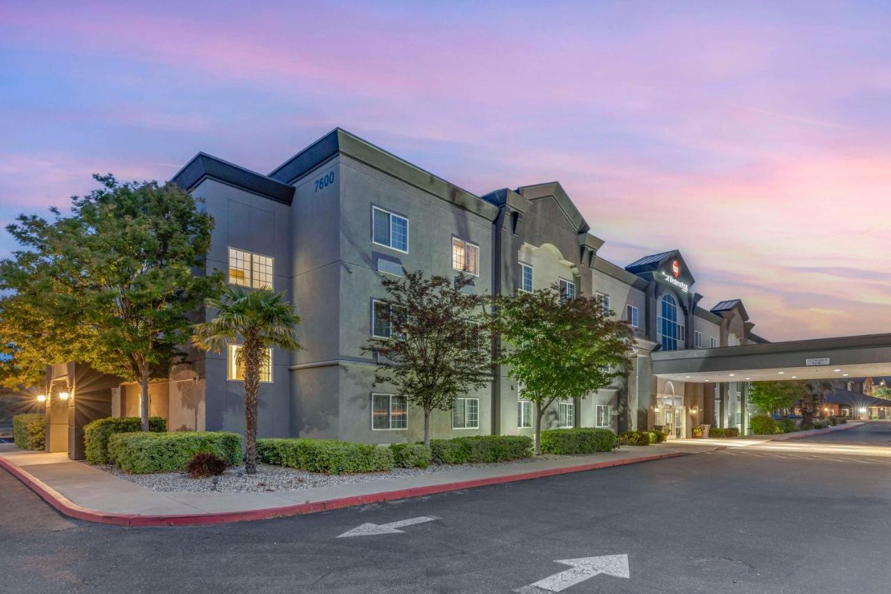 Best Western Plus Vineyard Inn Ливермор Экстерьер фото