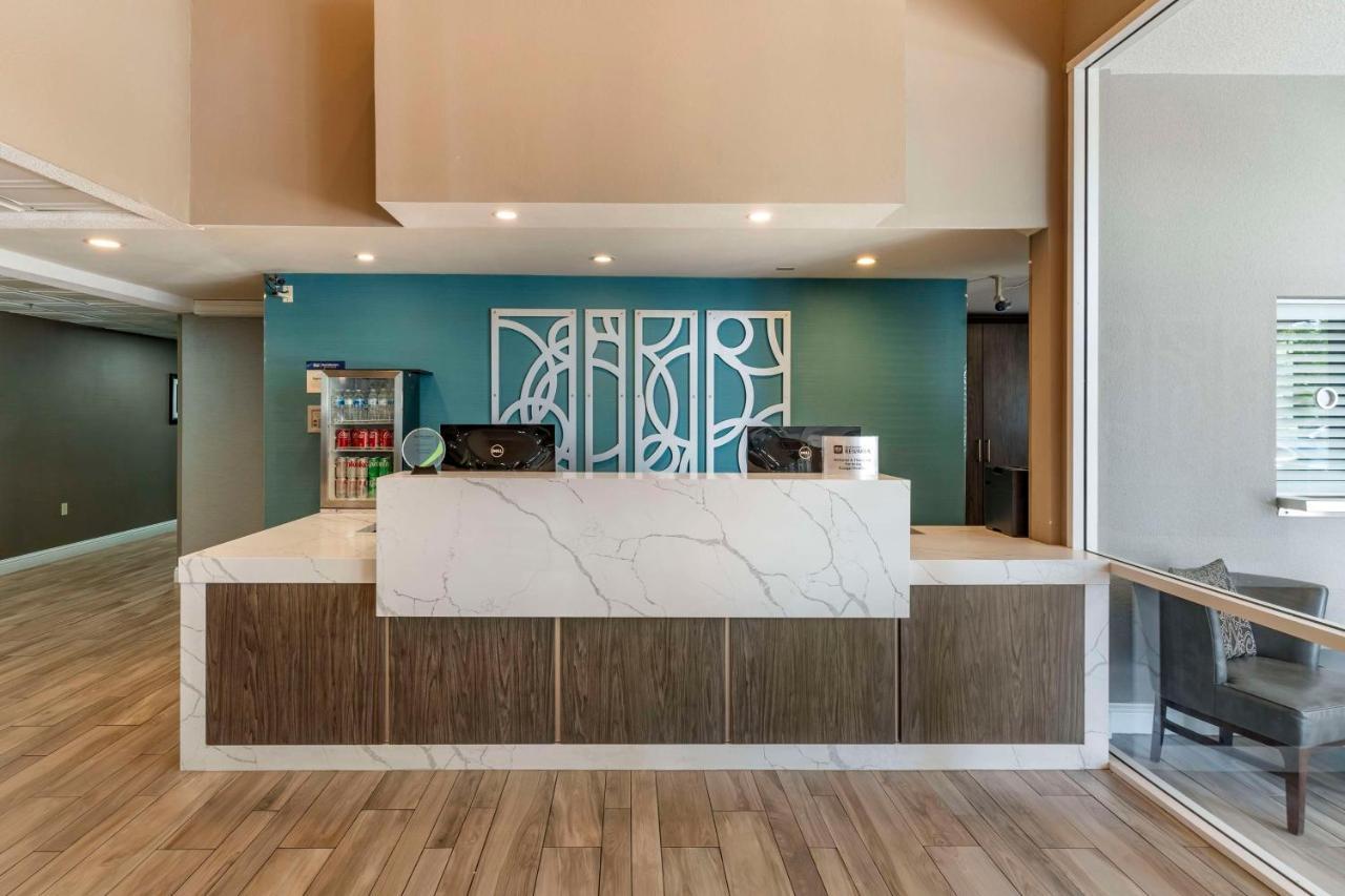 Best Western Plus Vineyard Inn Ливермор Экстерьер фото