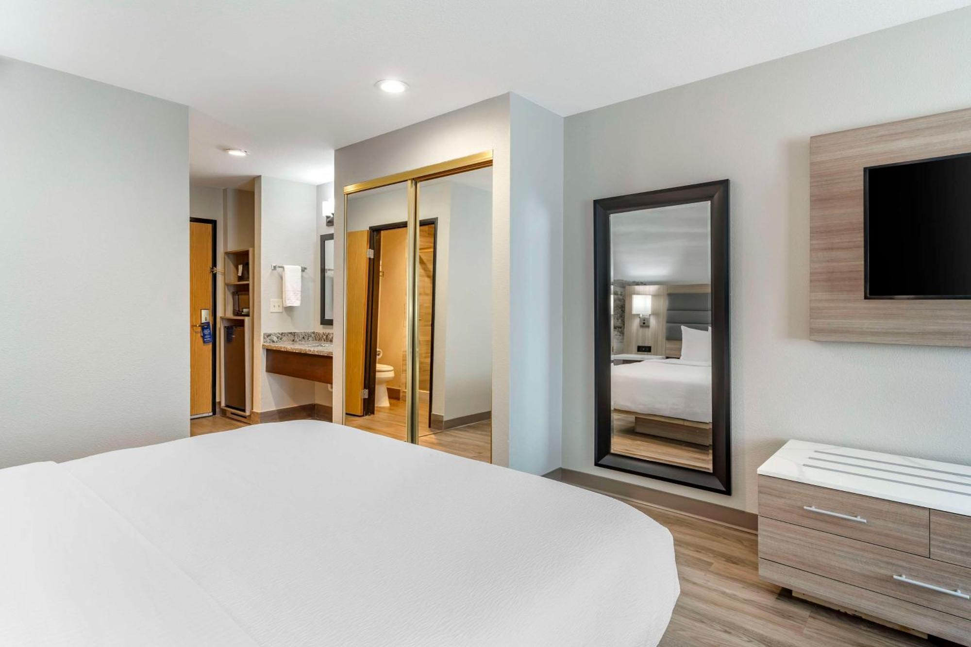 Best Western Plus Vineyard Inn Ливермор Экстерьер фото
